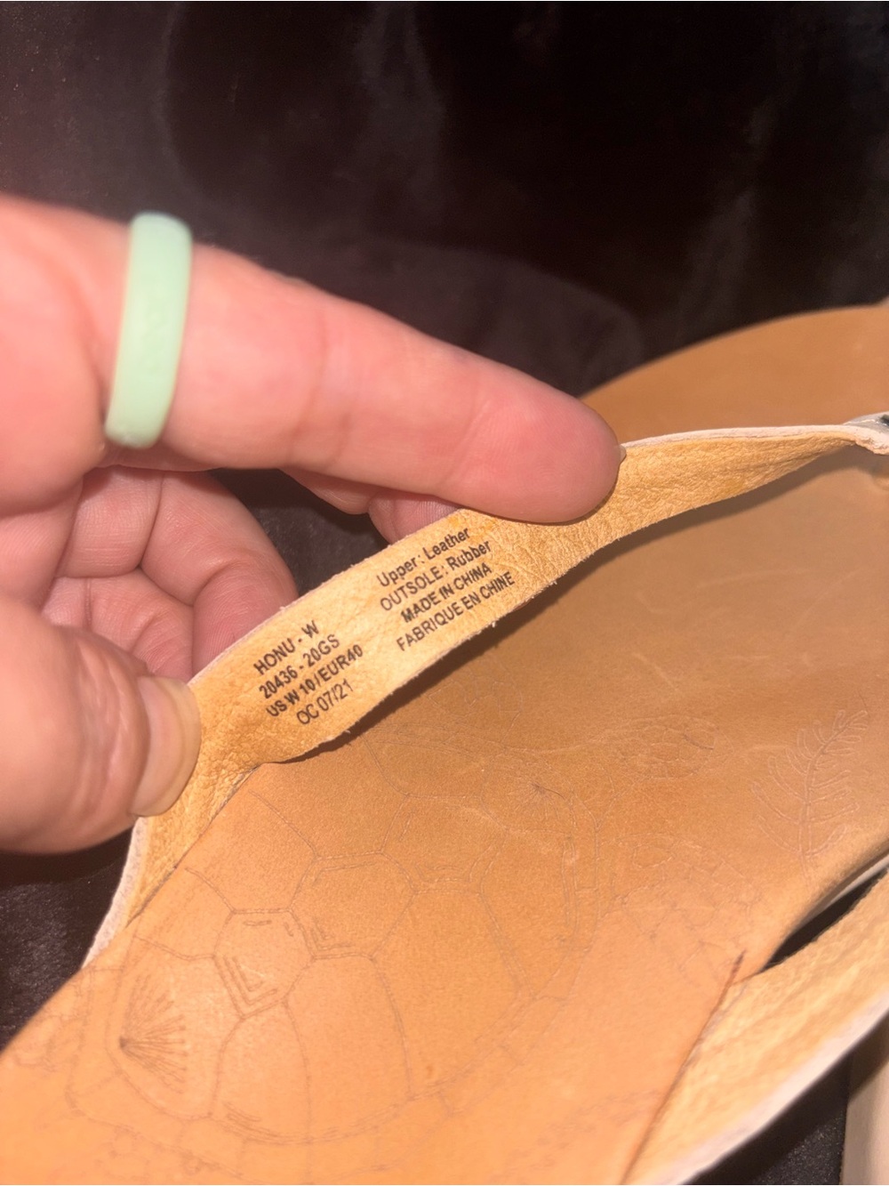 OluKai Honu Leather Flip Flop Sandals Off White Women’s Size 10 US NWOT - Picture 4 of 4